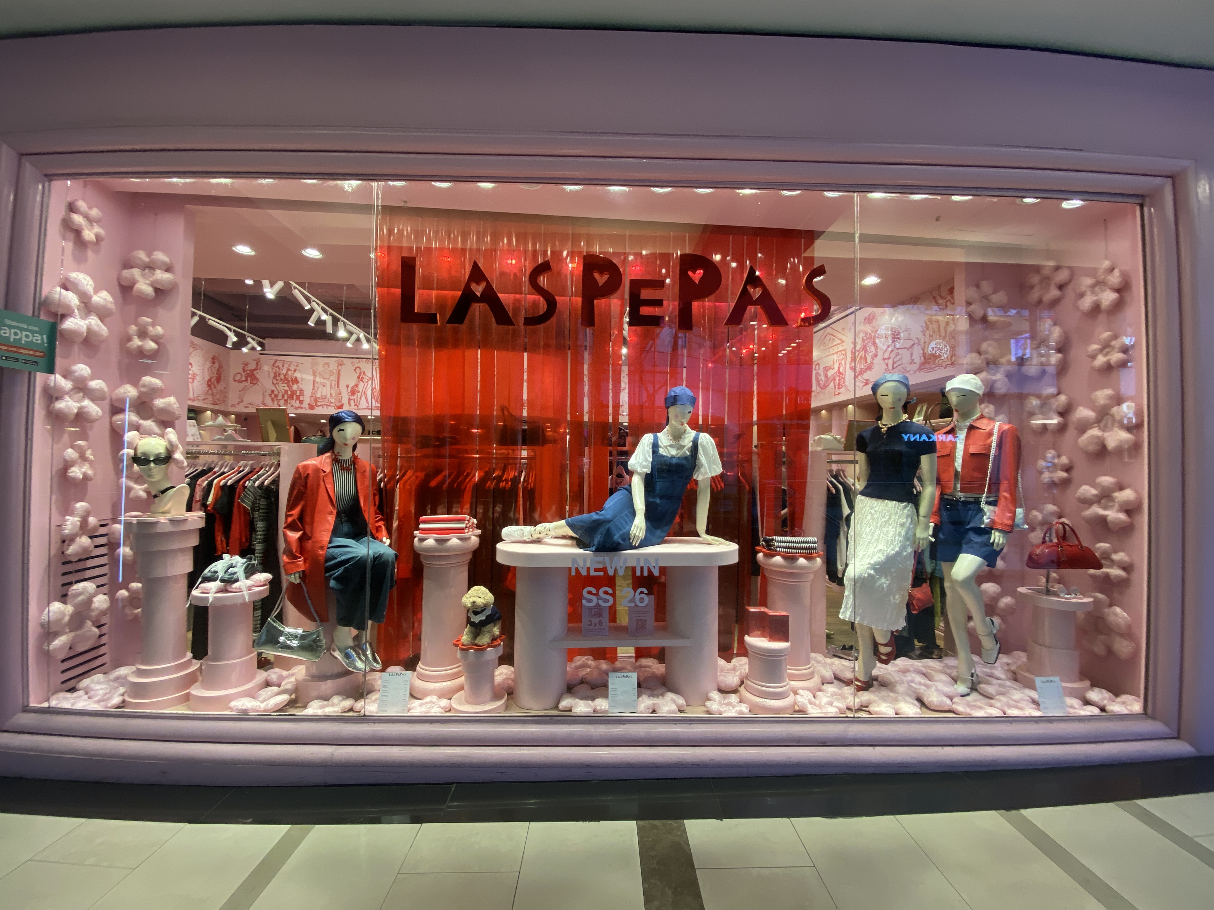 Alto Palermo una seleccion de vidrieras de primavera